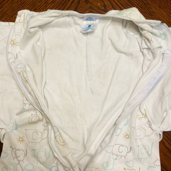 Halo SleepSack Swaddle, Newborn, Elephants, Very good condition - Picture 6 of 7